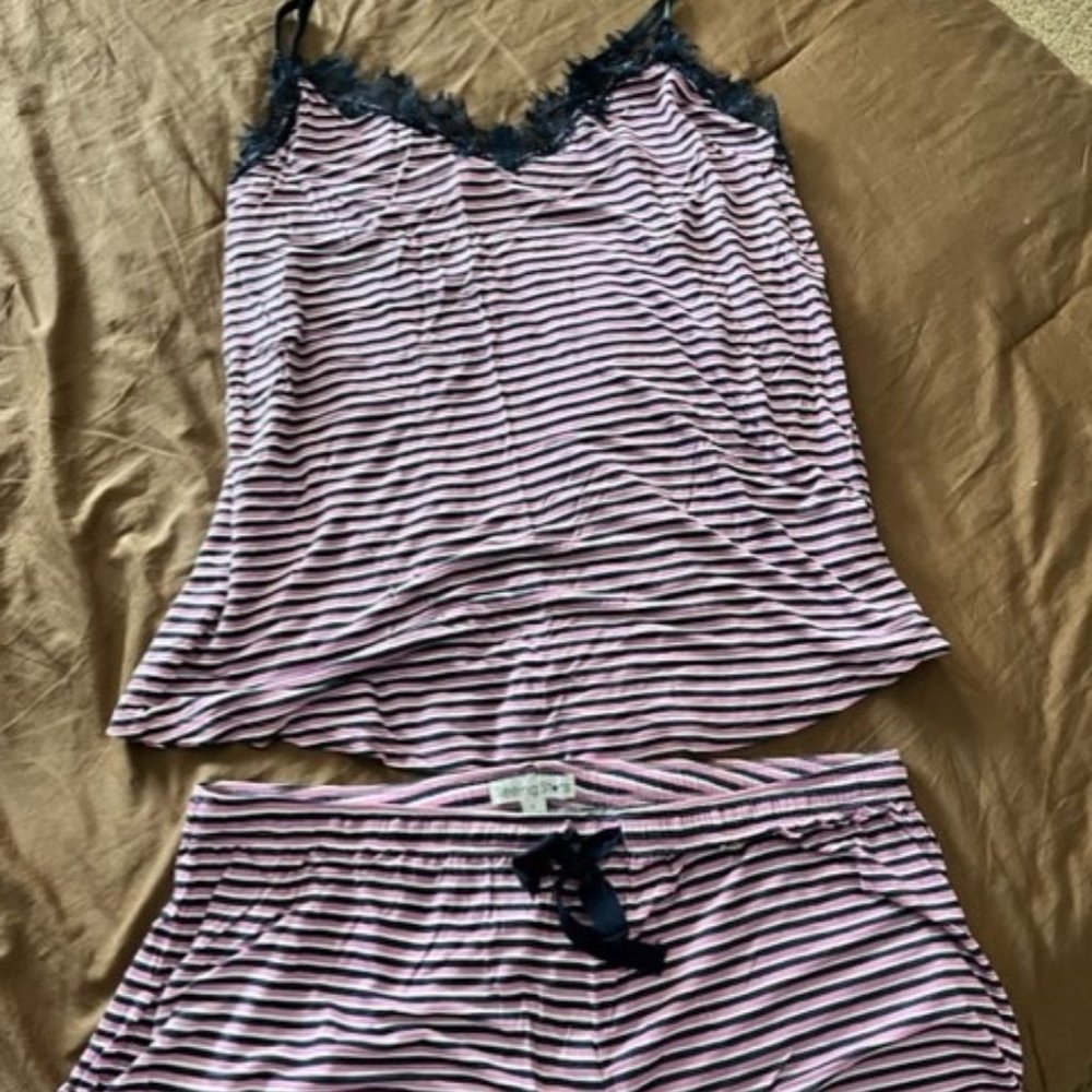 Sleep Wear with frayed edge